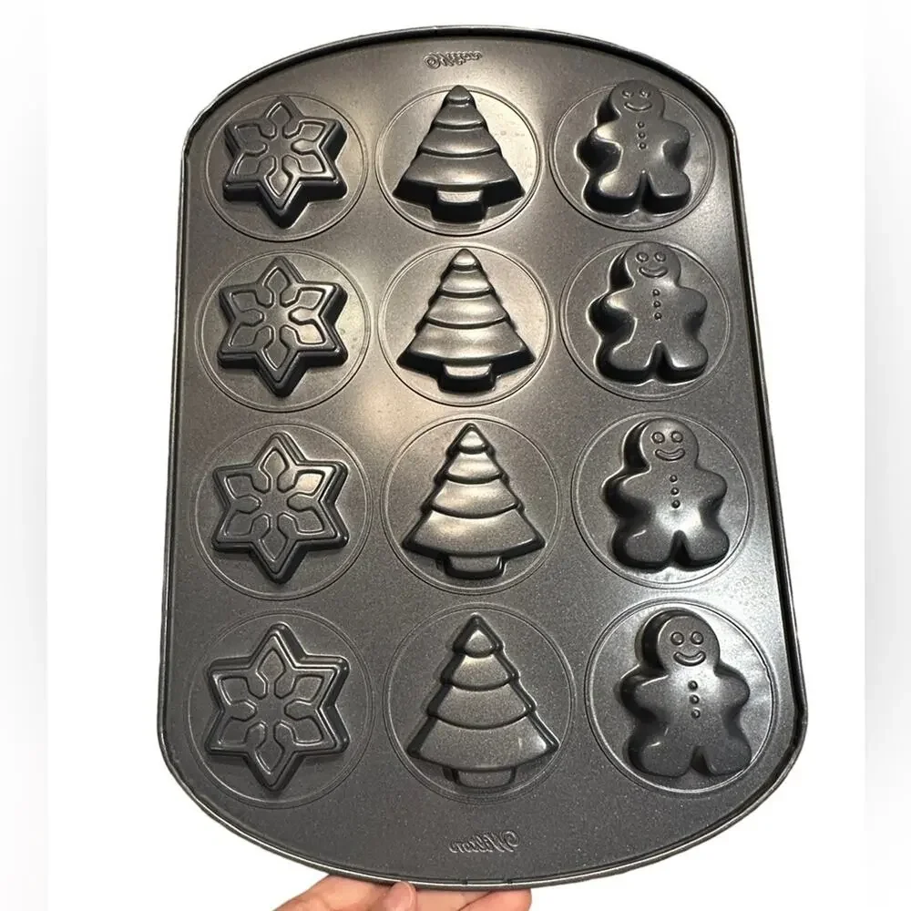 Wilton Christmas Cookie Non Stick Baking Pan Snowflakes, Trees and Gingerbread